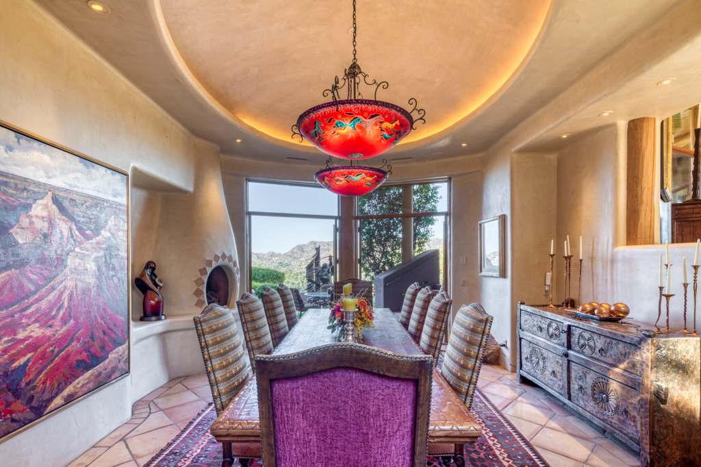 1 Pueblo Estate