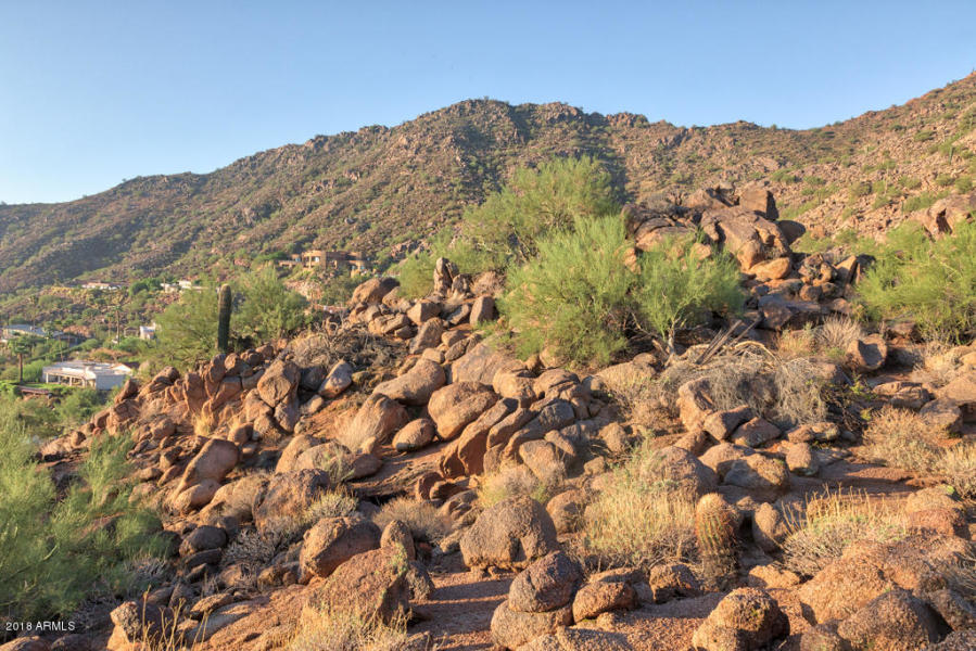 LOT B 5850 E Cholla Lane
