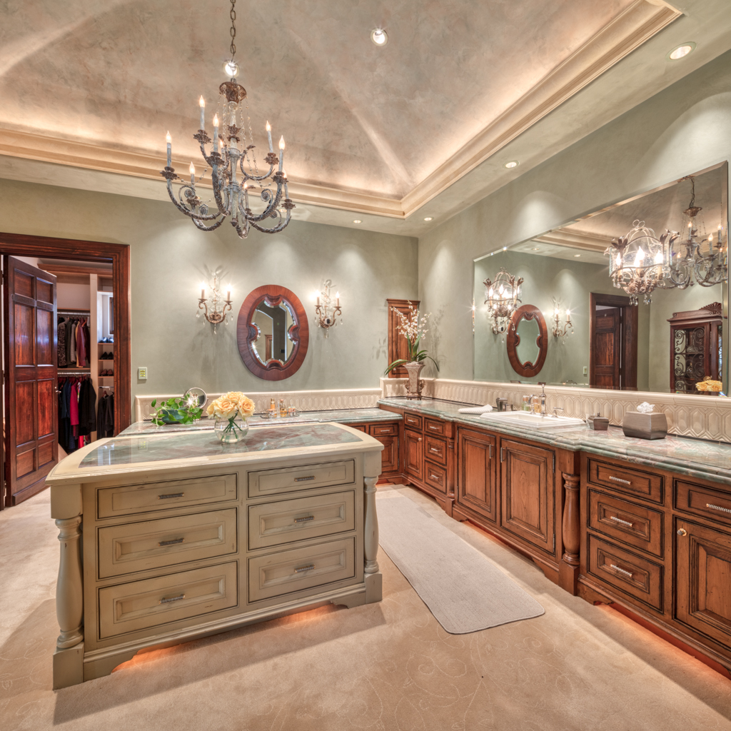 5 Private Listing