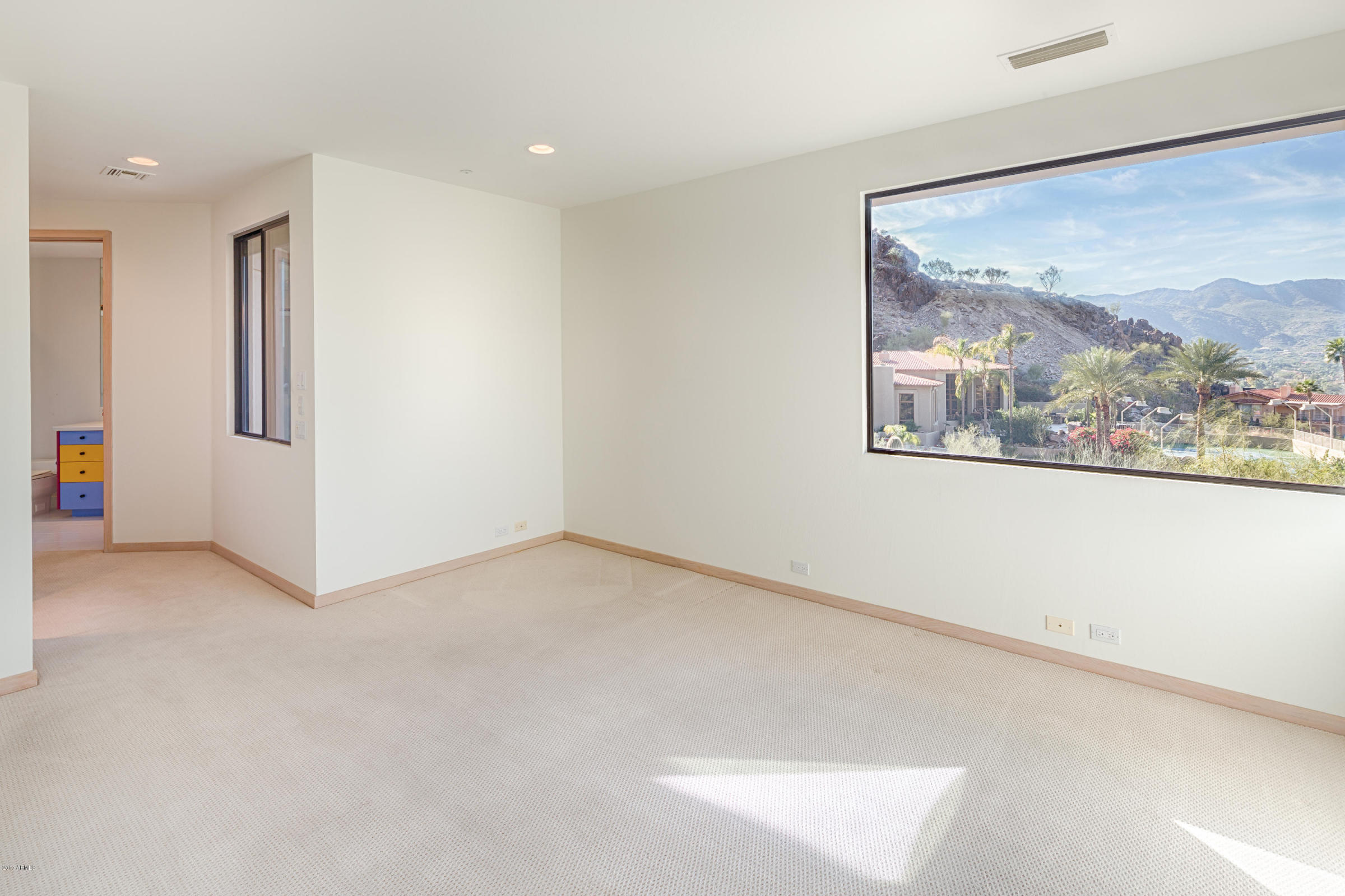 5411 East Roadrunner Rd.