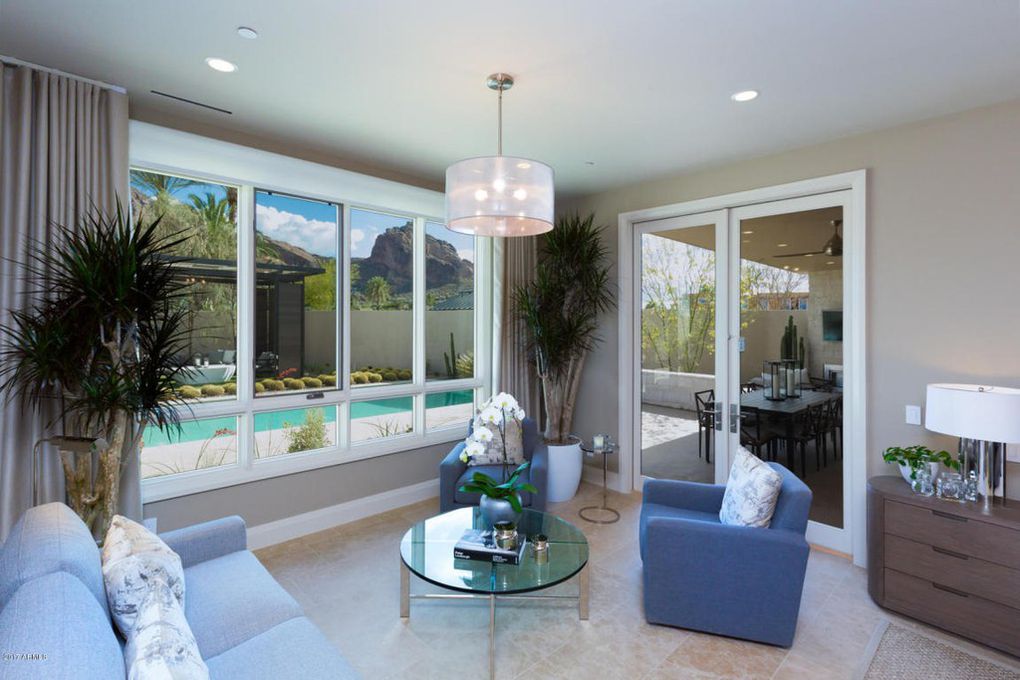 5573 E Valley Vista Ln
