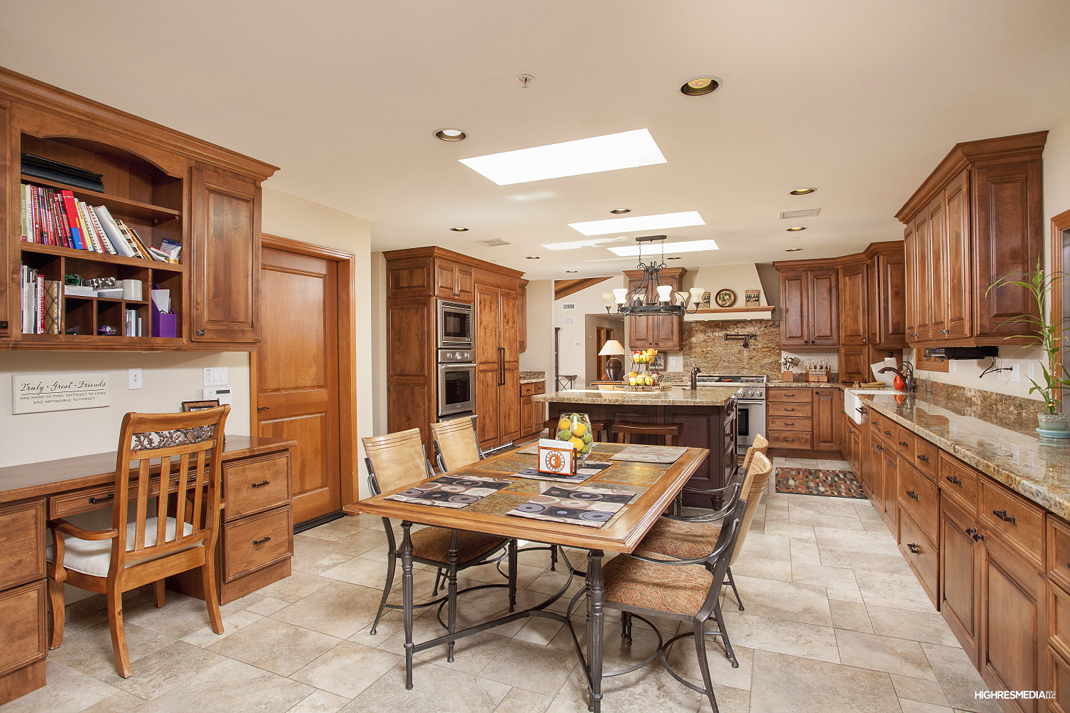 8221 N 73rd Place