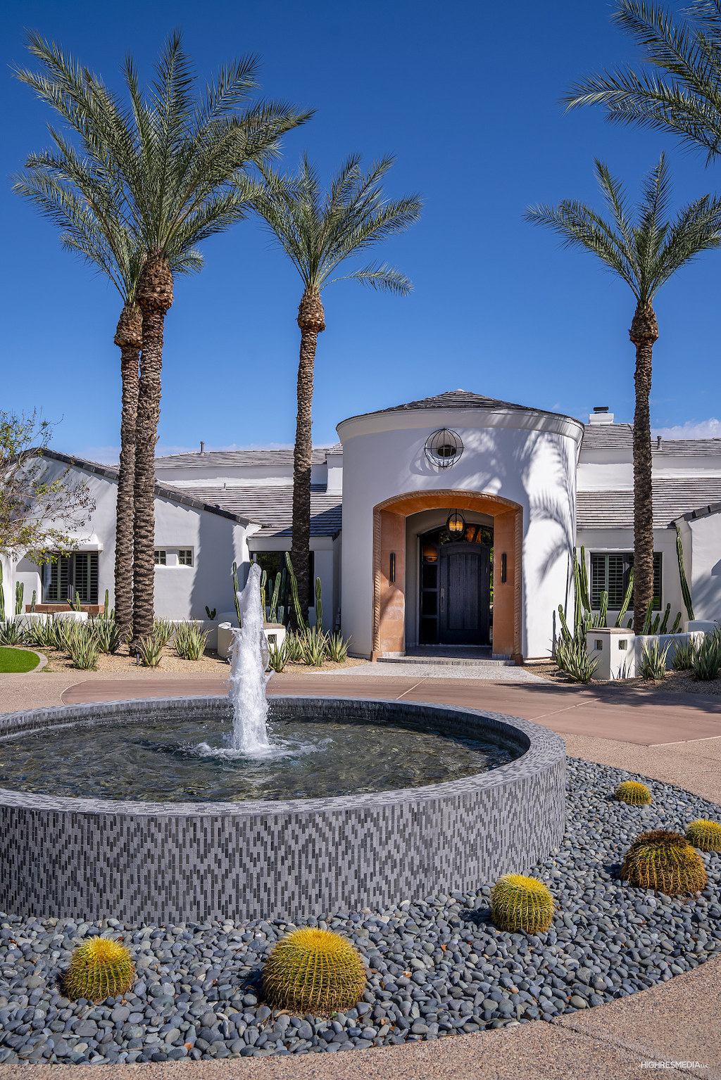 3 N  Private Listing