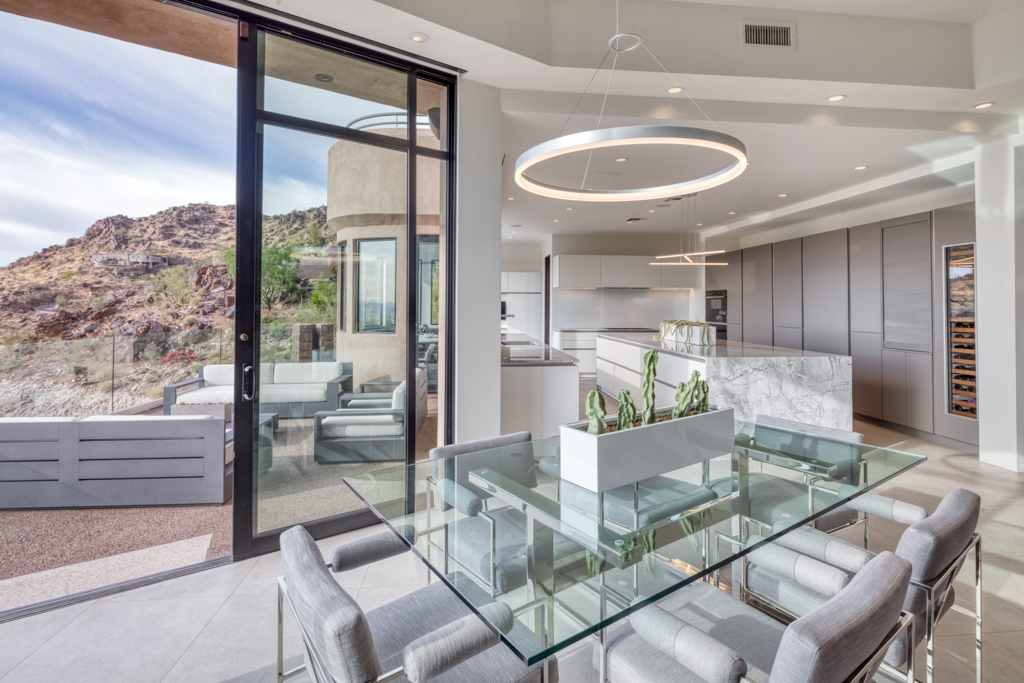 4 Private Listing