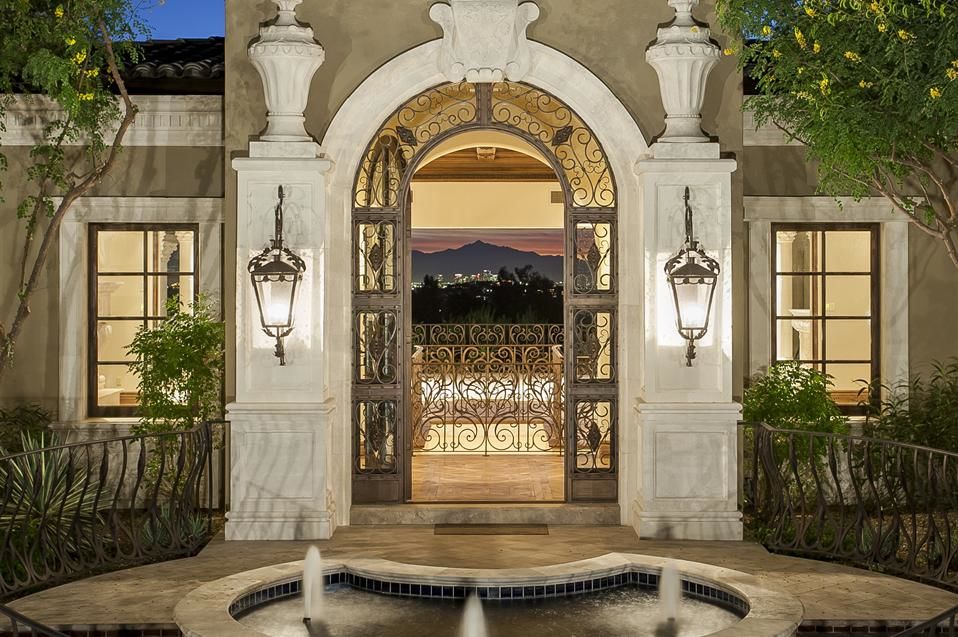 5227 E Arroyo Road