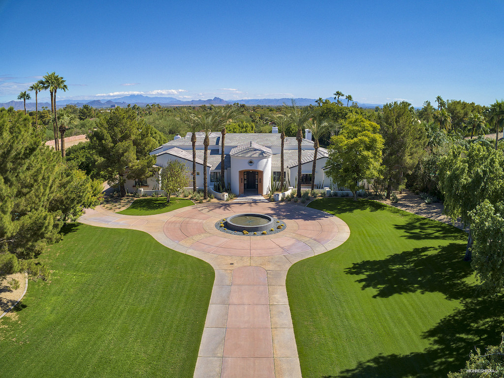 3 N  Private Listing