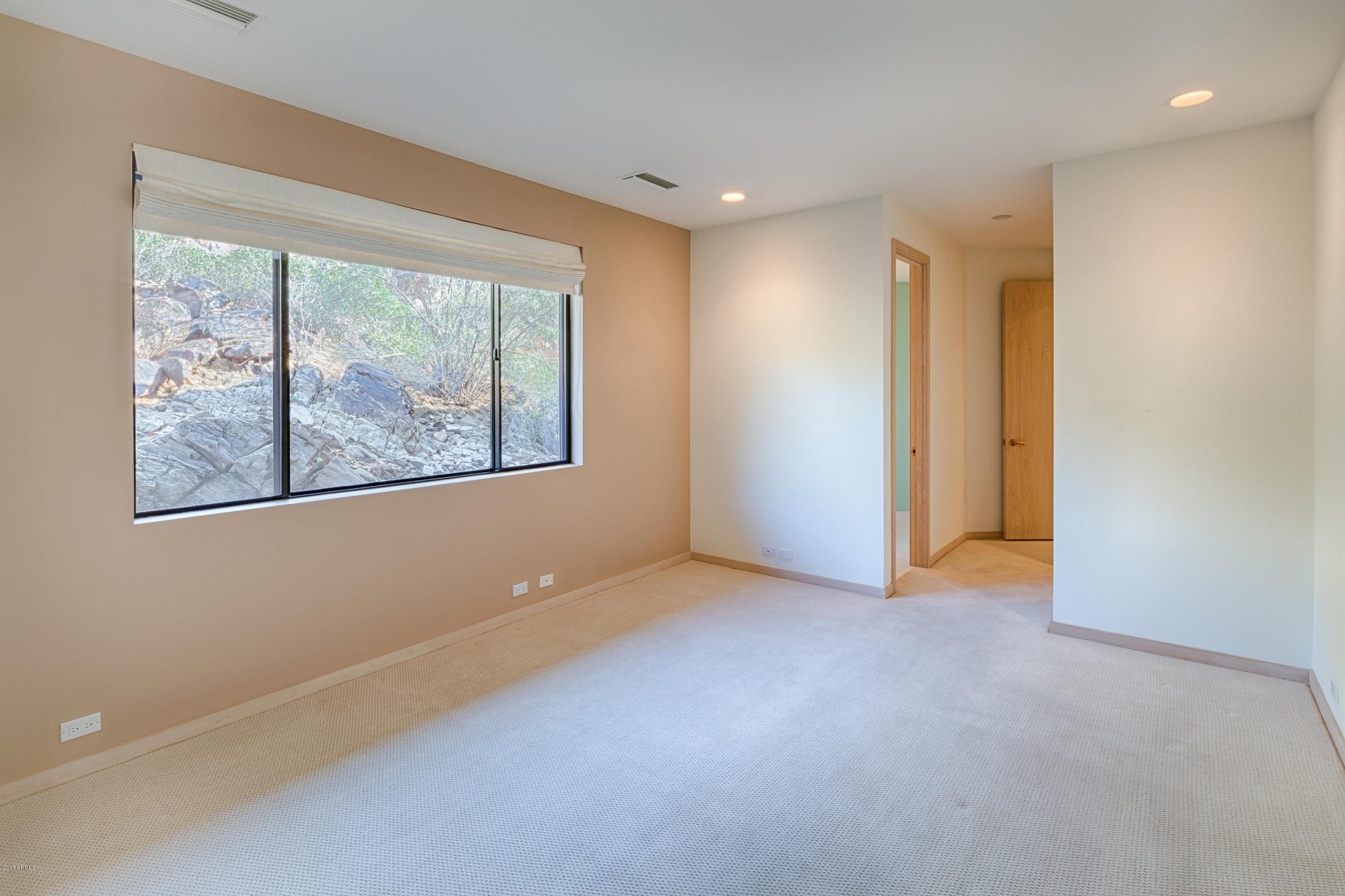 5411 East Roadrunner Rd.