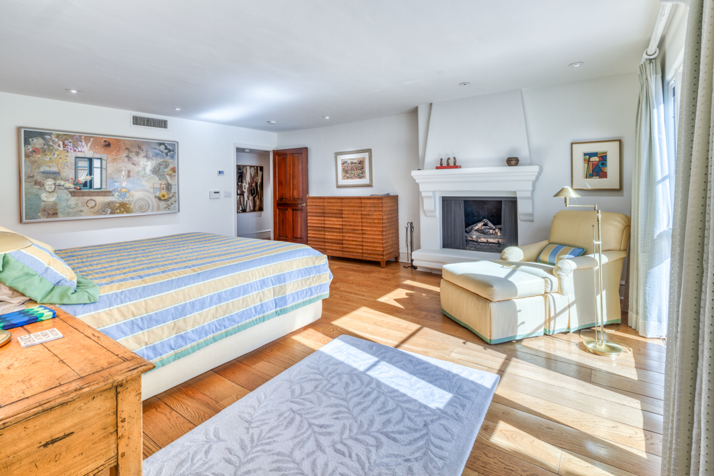 7511 N Eucalyptus Dr.