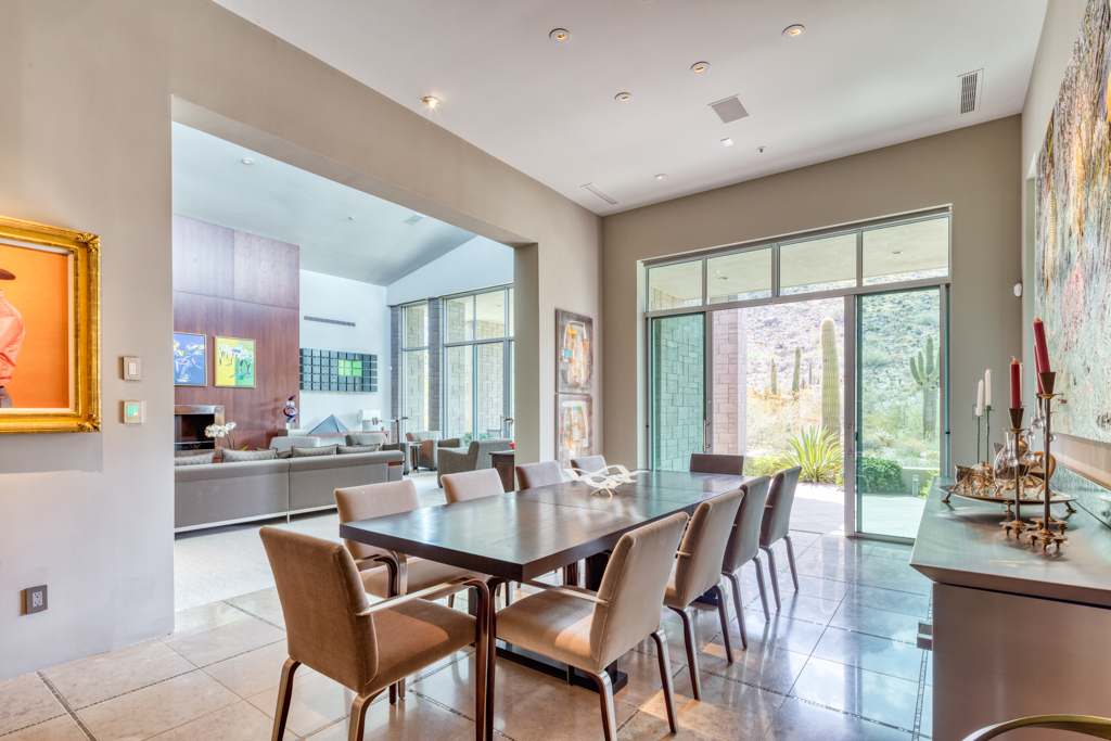 1 Private Listing