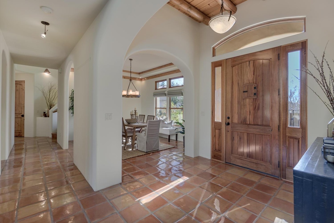 1100 Cottonwood Ct.