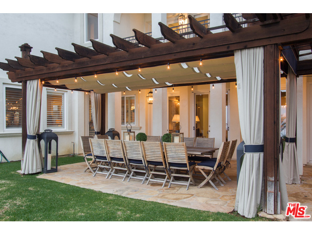 16738 Via La Costa