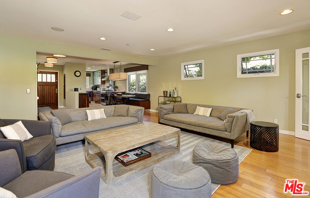 11044 Braddock Dr