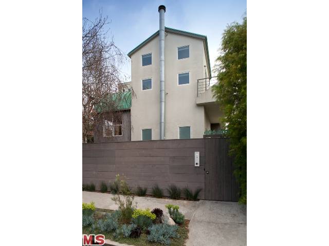 406 Brooks Ave