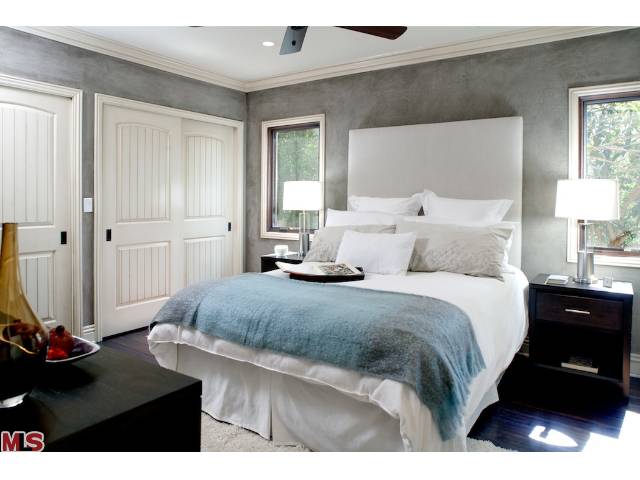 1424 Belfast Dr