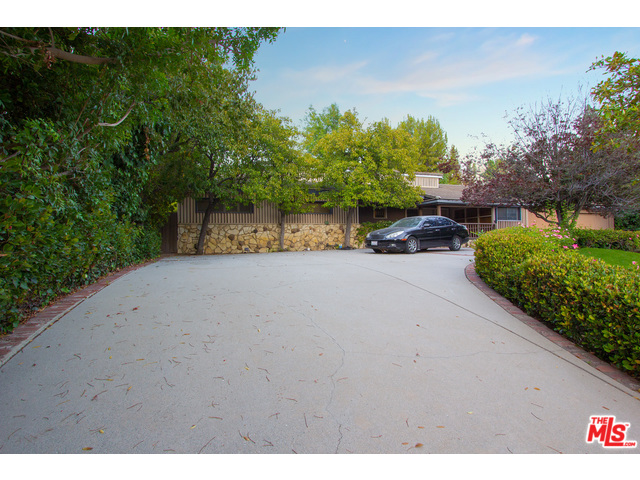 16635 Bosque Dr