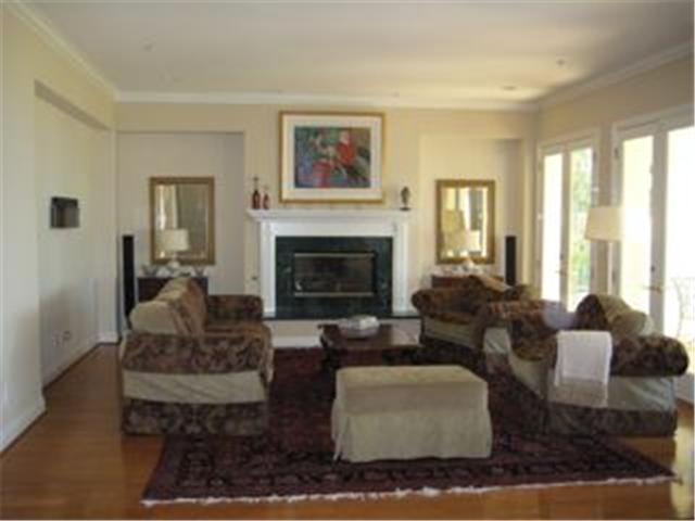16738 Via La Costa
