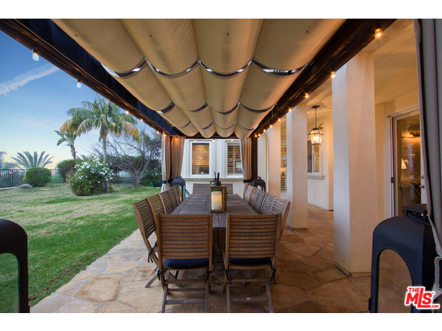 16738 Via La Costa