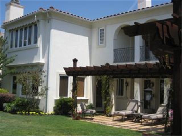 16738 Via La Costa