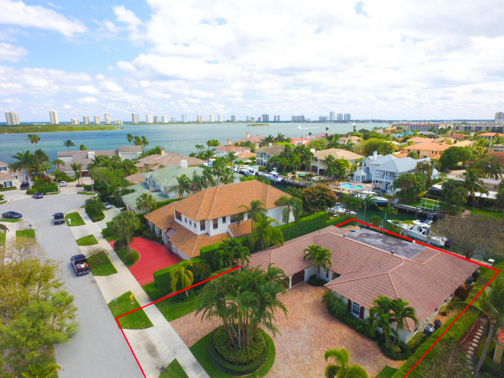 124 Ebbtide Drive