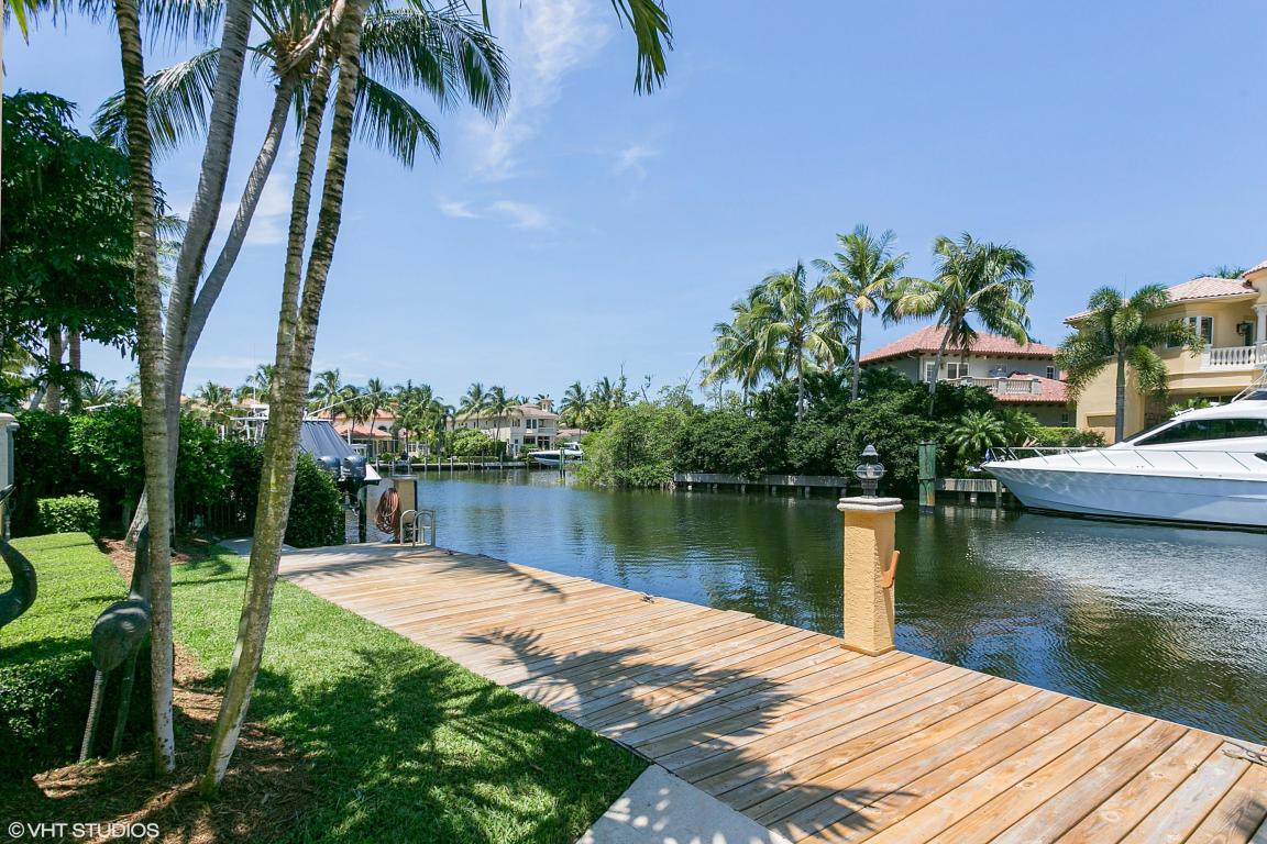 800 Harbour Isle Place