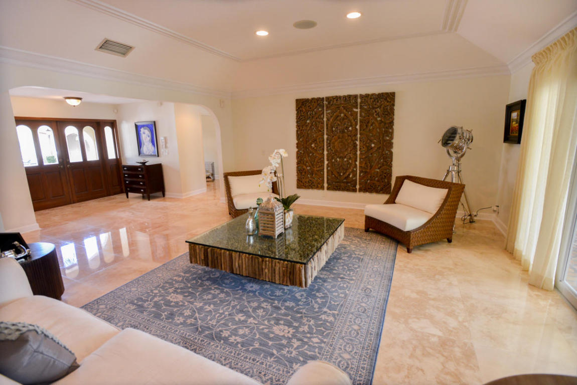 124 Ebbtide Drive