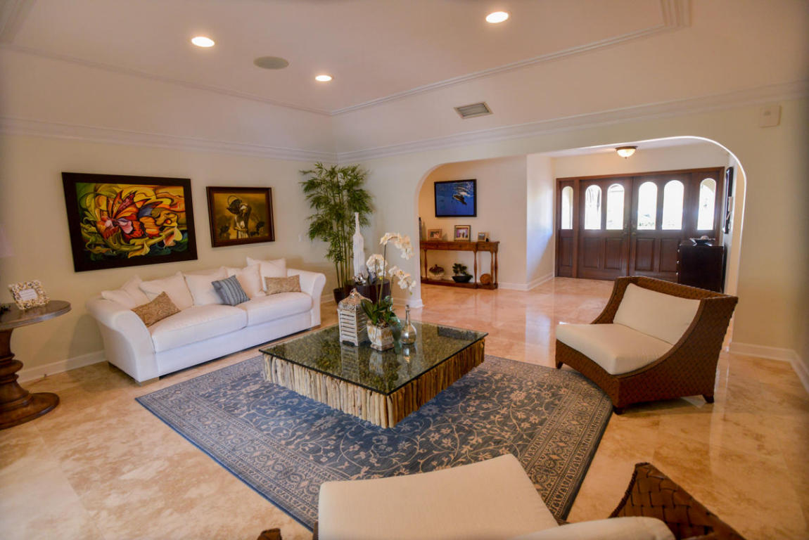 124 Ebbtide Drive