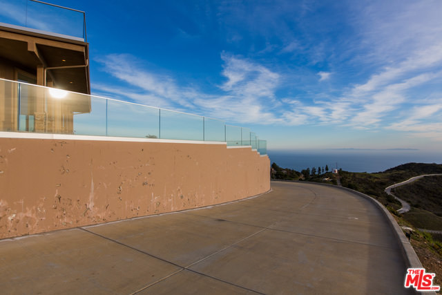 23244 W PALOMA BLANCA DR