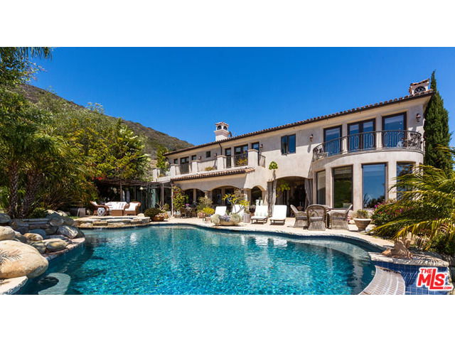 6205 OCEAN BREEZE DR