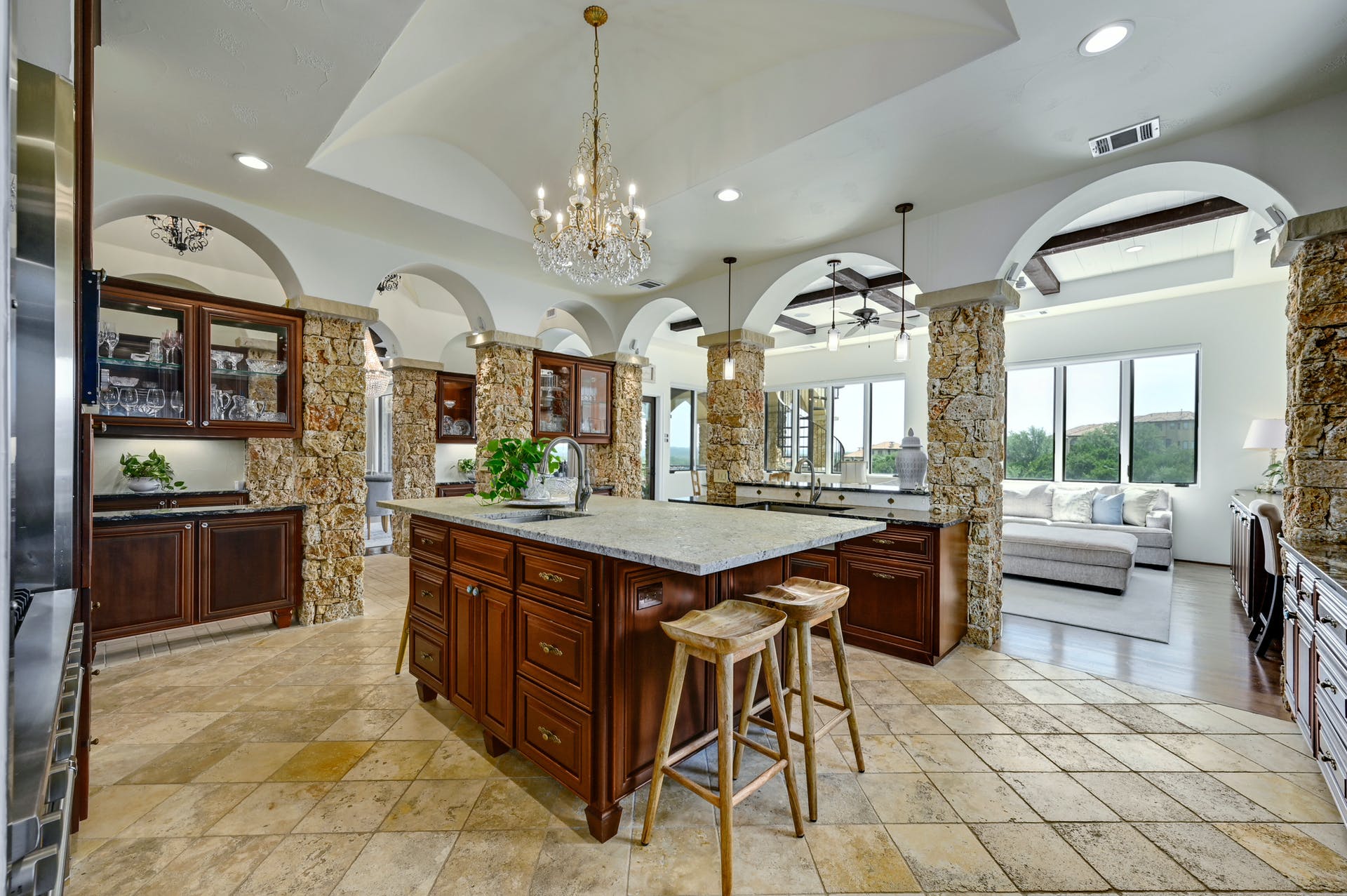 305 Marly Way