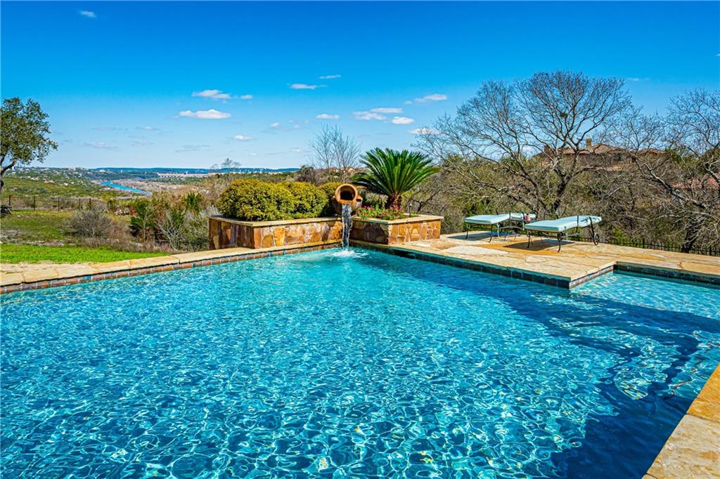 216 Dawn River Cv