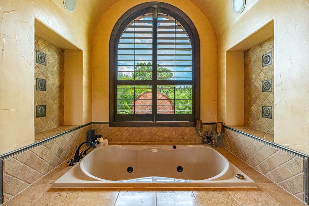 216 Dawn River Cv
