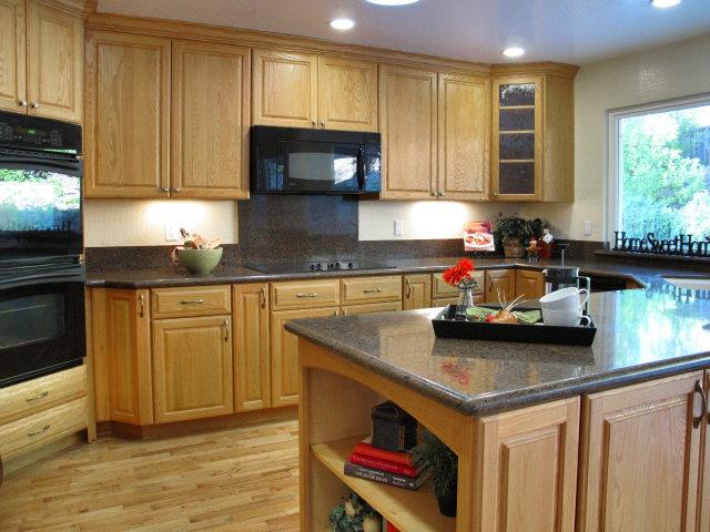 697 Bicknell Road
