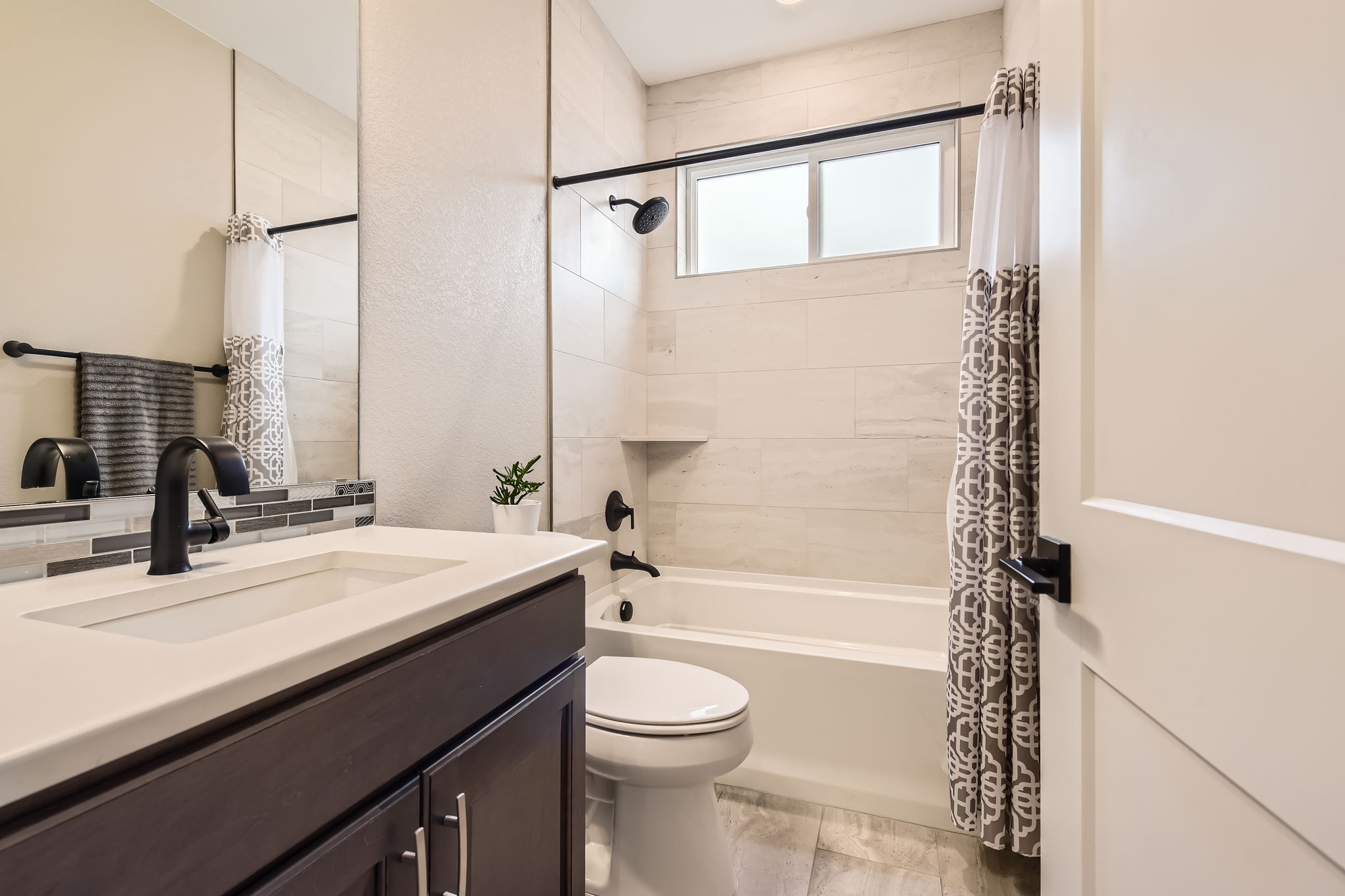 9162 Star Streak Circle