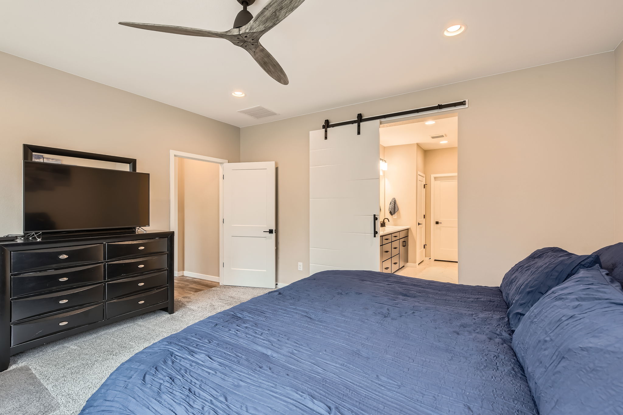 9162 Star Streak Circle