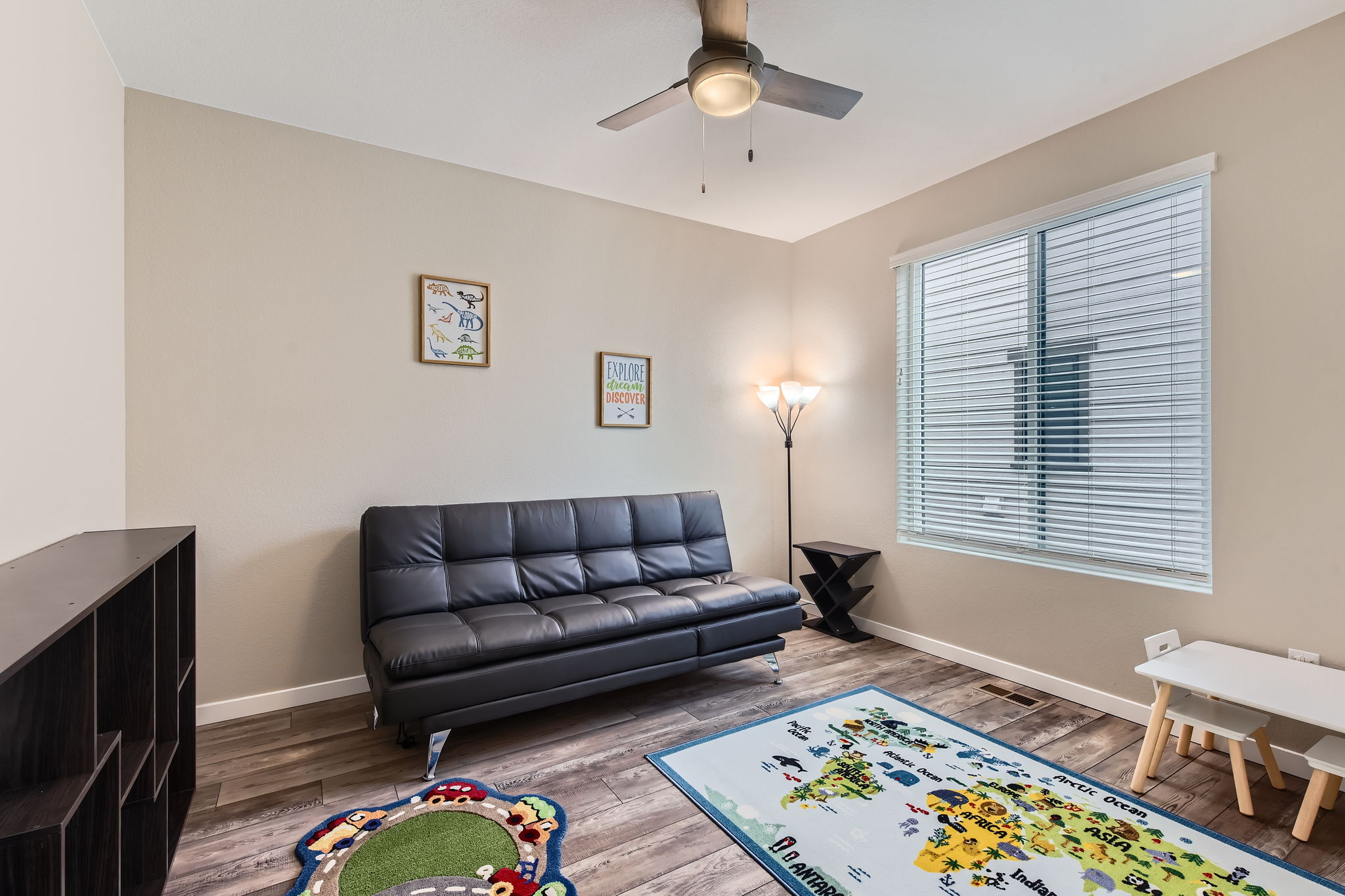 9162 Star Streak Circle