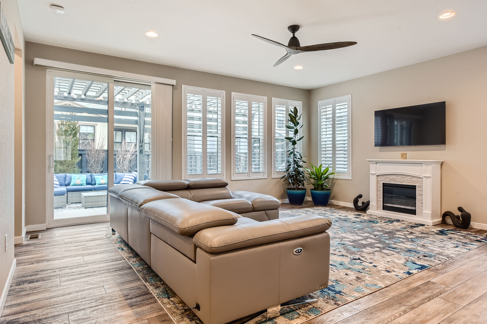 9162 Star Streak Circle