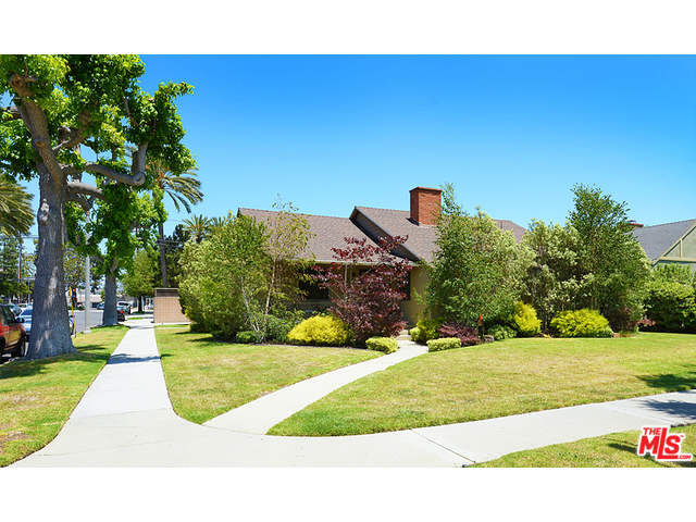 3200 Corinth Ave