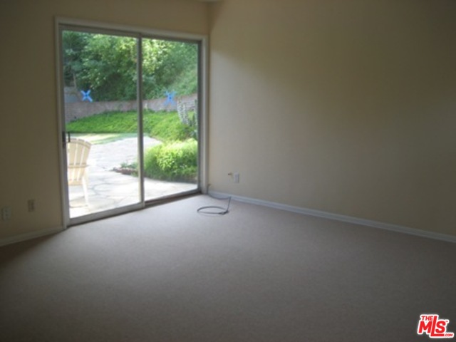 611 Hightree Rd