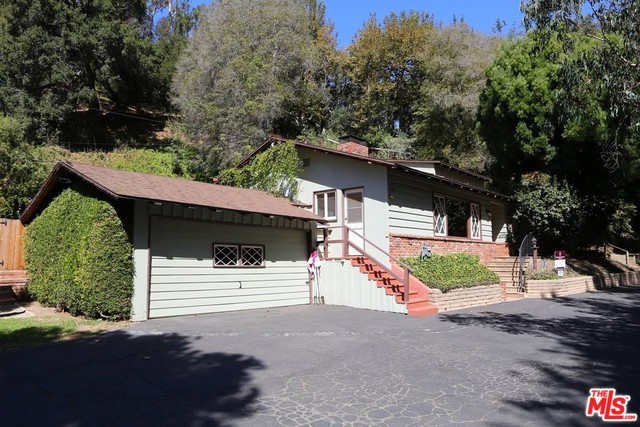 611 Hightree Rd