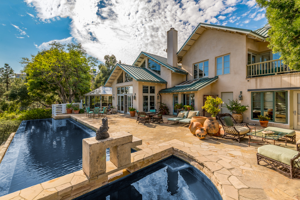 1955 Mandeville Canyon Rd.