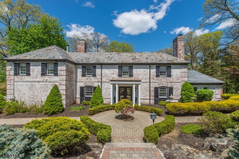 60 Fellswood Drive