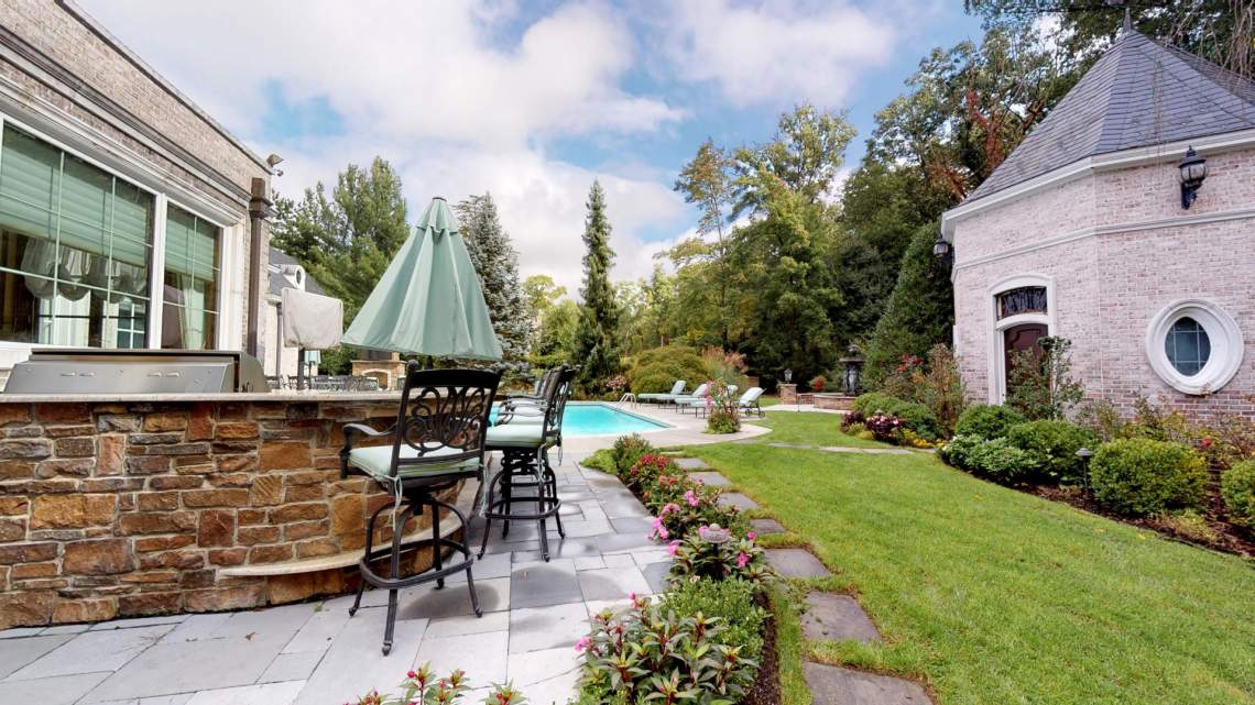 75 Devon Rd