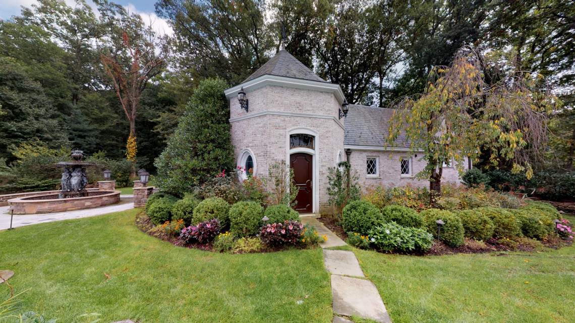 75 Devon Rd