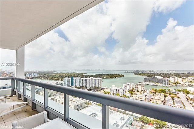 6899 Collins Ave  2803