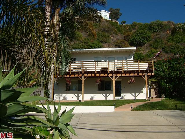 3938 Las Flores Canyon Road