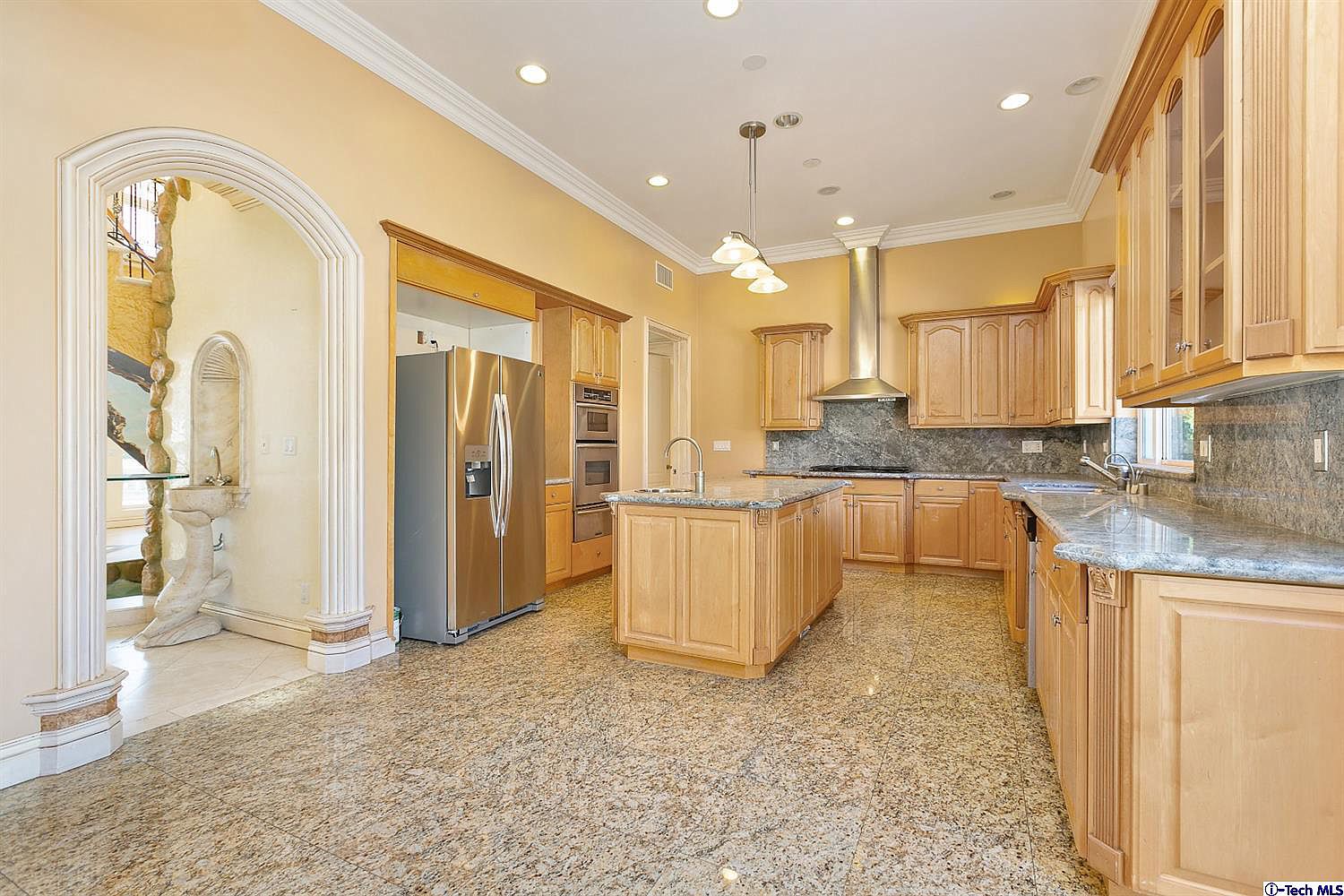 4465 Gould Ave, La Canada