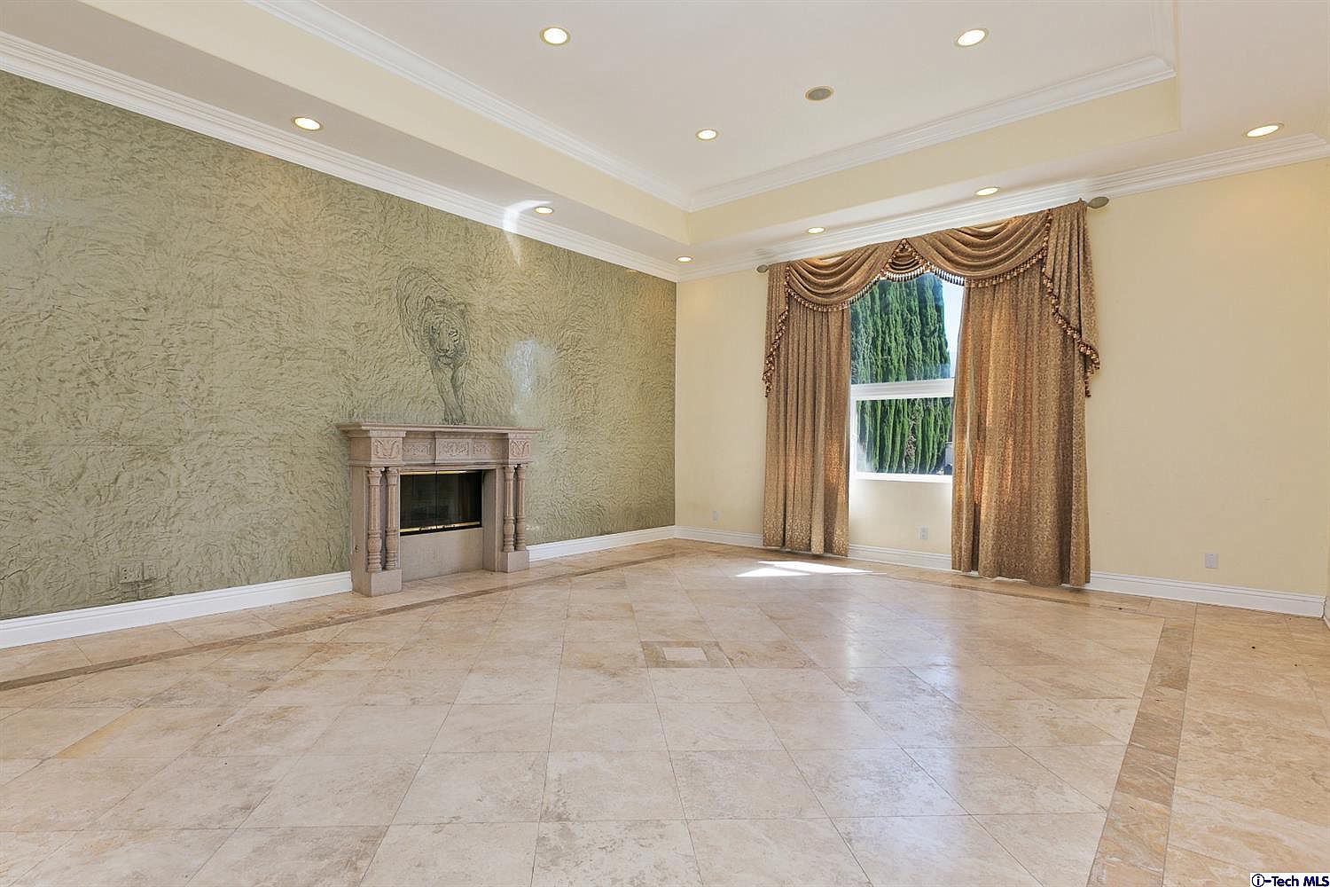 4465 Gould Ave, La Canada