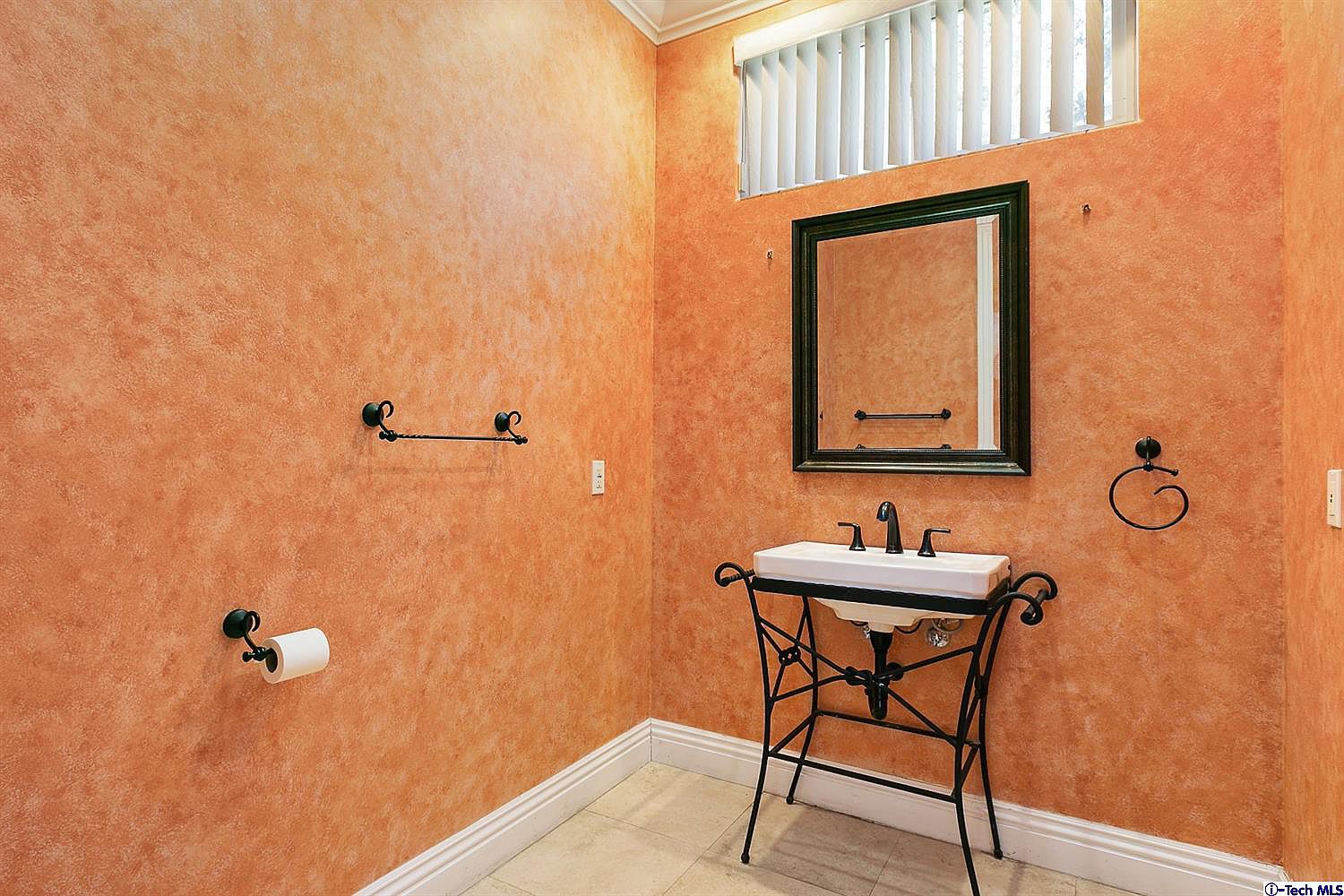 4465 Gould Ave, La Canada
