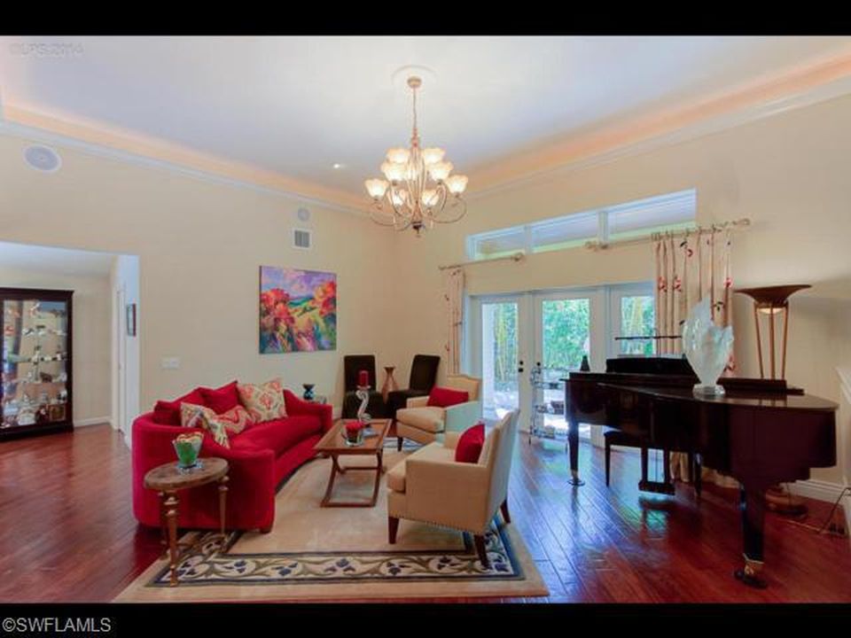 821 Sand Dollar Dr