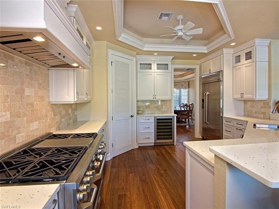 1248 Par View Dr